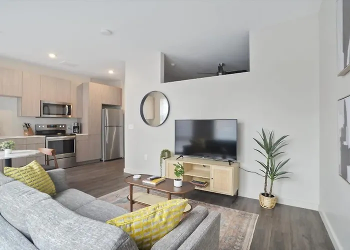 Apartment Cozysuites Modern 1br, Lawrenceville