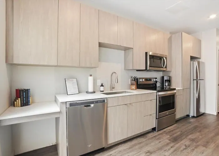 Apartment Cozysuites Modern 1br, Lawrenceville Pittsburgh
