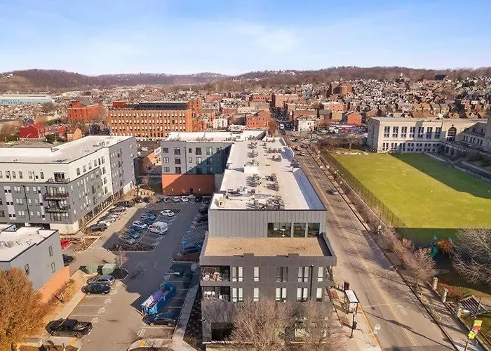 Cozysuites Modern 1br, Lawrenceville *